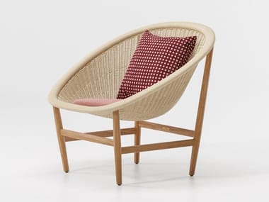 BASKET - Wicker armchair (Request Info).