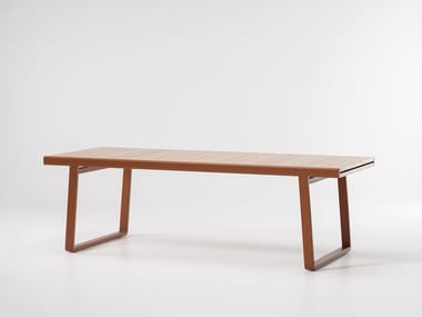 BITTA - Extending aluminium and wood garden table (Request Info).