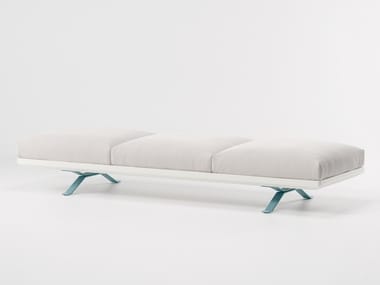 BOMA - Fabric garden bench (Request Info).