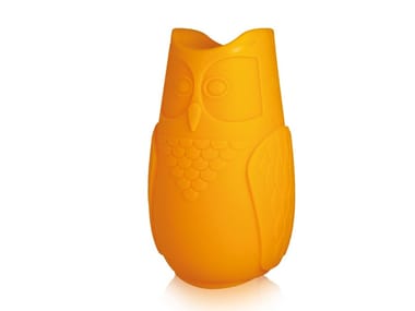 BUBO - Polyethylene table lamp (Request Info).