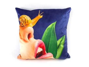 SNAIL - Square fabric cushion