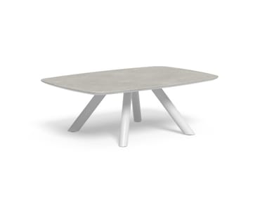 CORAL - Low rectangular porcelain stoneware garden side table (Request Info).