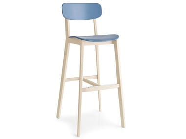 CREAM - Chair with footrest (Request Info).