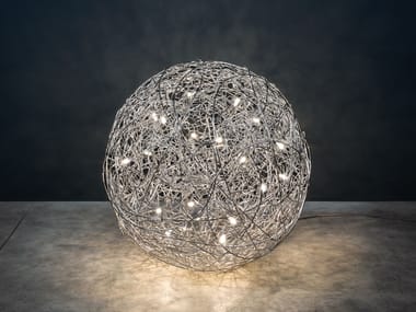 FIL DE FER F - LED aluminium floor lamp (Request Info).