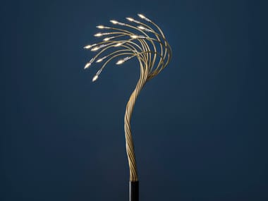 SOTTOVENTO - LED adjustable metal floor lamp (Request Info).