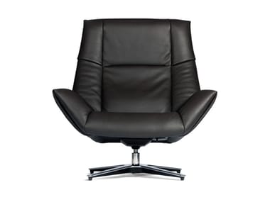 DS-149 - Swivel leather armchair with 4-spoke base with armrests (Request Info).