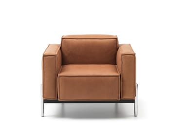 DS-21 - Leather armchair with armrests (Request Info).