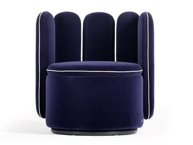 DS-800 - Fabric easy chair (Request Info).