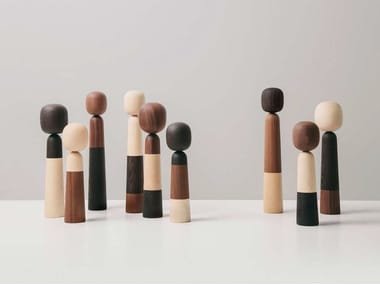 FAMILY - Wooden decorative object (Request Info).