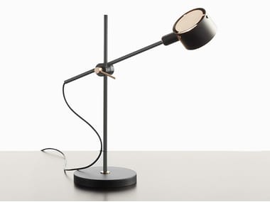 G.O. - 252 - Adjustable metal table lamp (Request Info).