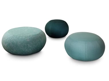 GEO - Round canvas garden pouf with removable cover (Request Info).