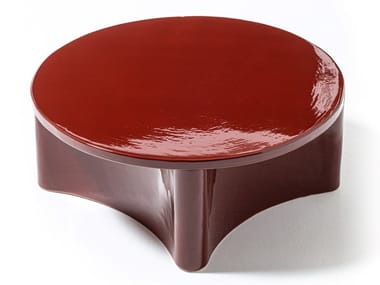 GUNA - Round garden side table (Request Info).