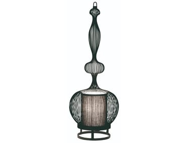 IMP?RATRICE - Metal table lamp (Request Info).