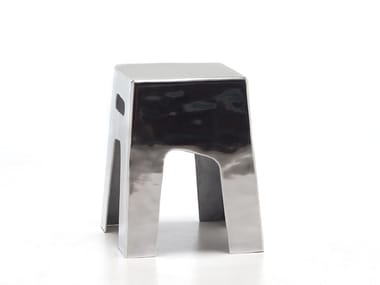 INOUT 46IN - Aluminium stool / coffee table (Request Info).