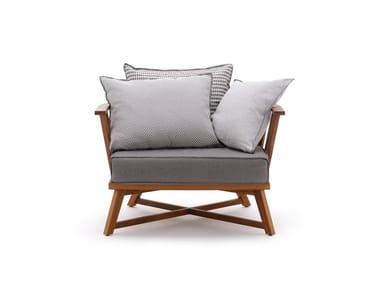 INOUT 707 - Oak garden armchair with armrests (Request Info).