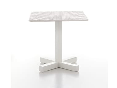 INOUT 847 - Square garden tablewit cement top (Request Info).