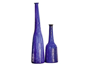 INOUT 91/92 - Cement vase (Request Info).