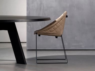KEKKE LIVING - Sled base upholstered chair by Piet Boon