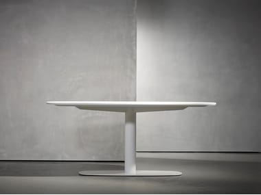 KEKKE LIVING - Wooden dining table by Piet Boon