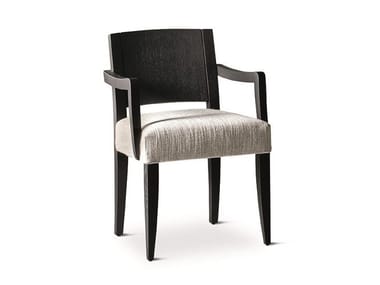 KERR QUATTRO - Oak chair with armrests with integrated cushion (Request Info).