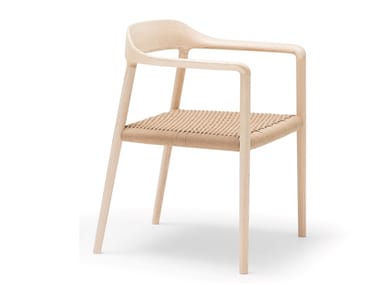 LICEO SO1546 - Solid wood chair with armrests (Request Info).
