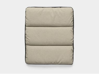 LIPS - Solid-color rectangular outdoor cushion (Request Info).