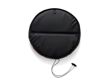 LIPS - Solid-color round outdoor cushion (Request Info).