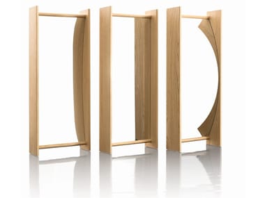 LITTLE BIG - Freestanding framed mirror for children (Request Info).