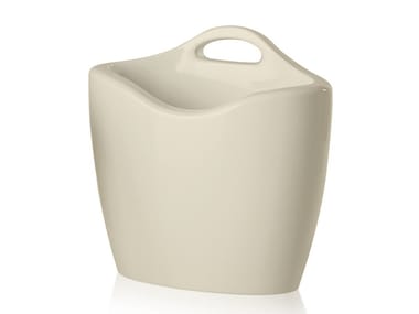 MAG - Polyethylene magazine rack (Request Info).
