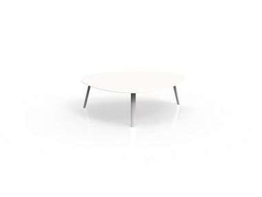 MILO - Aluminium garden side table (Request Info).