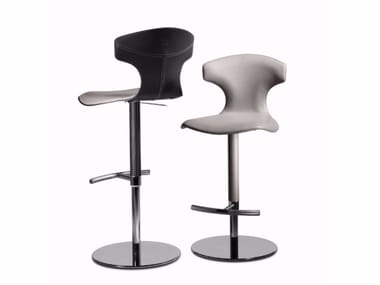MONTERA - Counter stool with footrest (Request Info).