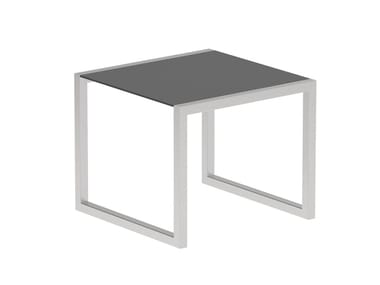 NINIX - Square garden table (Request Info).