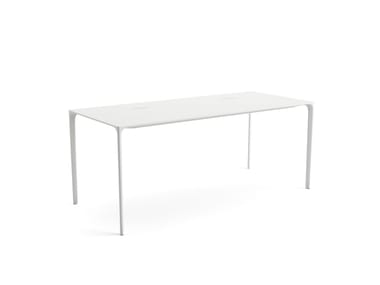 NUUR - Rectangular office desk (Request Info).