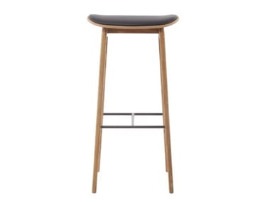 NY11 - High oak stool with integrated cushion (Request Info).