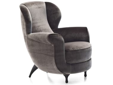 PAPY BERGERE - Bergere armchair with armrests (Request Info).