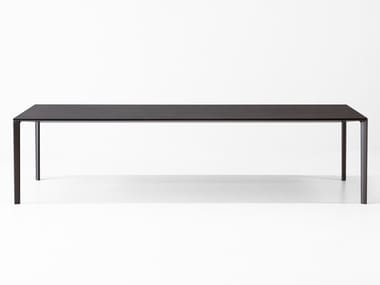 PASCAL - Porcelain stoneware table by Porro