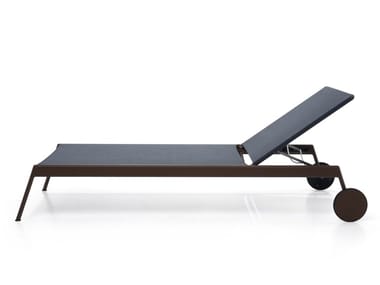 PIPER 007 - Stackable technical fabric garden daybed with Casters (Request Info).