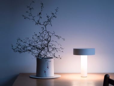 POPUP - Table lamp / speaker (Request Info).