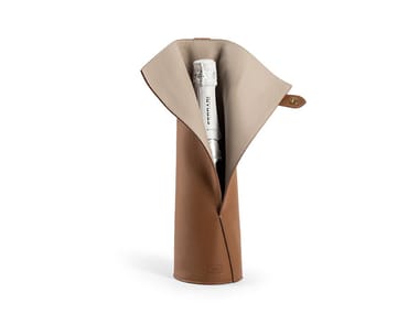 WINE BAG - Table-top leather bottle rack (Request Info).