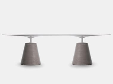 ROCK TABLE - Oval table (Request Info).