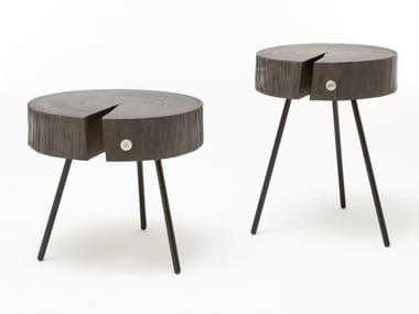 ROLF BENZ 8480 - Round wooden coffee table (Request Info).