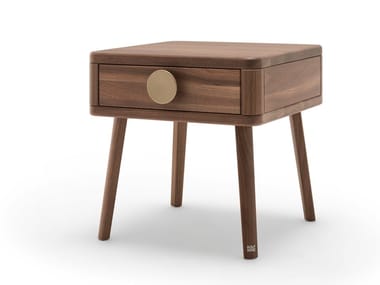 ROLF BENZ 916 - Wooden bedside table with drawers (Request Info).