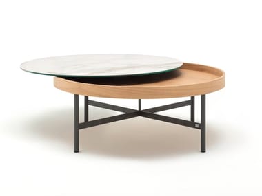ROLF BENZ 8290 - Round coffee table.