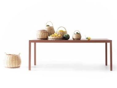 SOSIA - Rectangular table (Request Info).