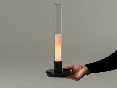 SYLVESTRINA - LED cordless table lamp.