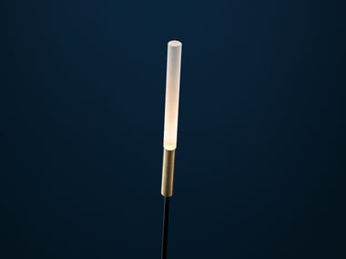 SYPHASERA - LED brass garden lamp post (Request Info).
