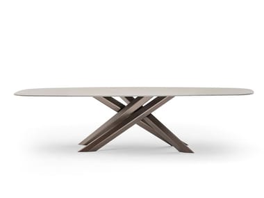 SYSTEM STAR - Rectangular powder coated aluminium garden table by Varaschin