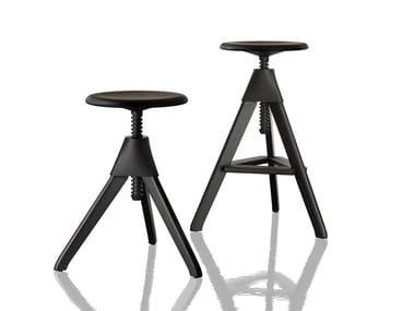 TOM AND JERRY - THE WILD BUNCH - Height-adjustable beech stool.