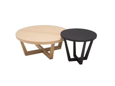 UVES ME3686 / ME3687 - Low round oak coffee table (Request Info).