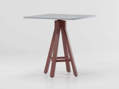 VIEQUES - Square aluminium table (Request Info).